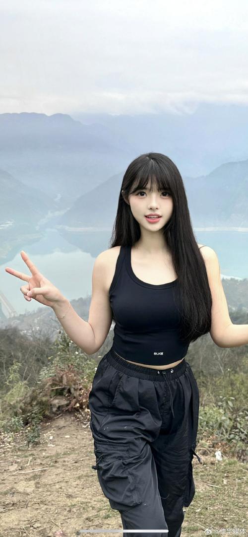 大乳房15p